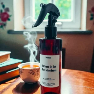 Brume d'ambiance - Brian is in the kitchen